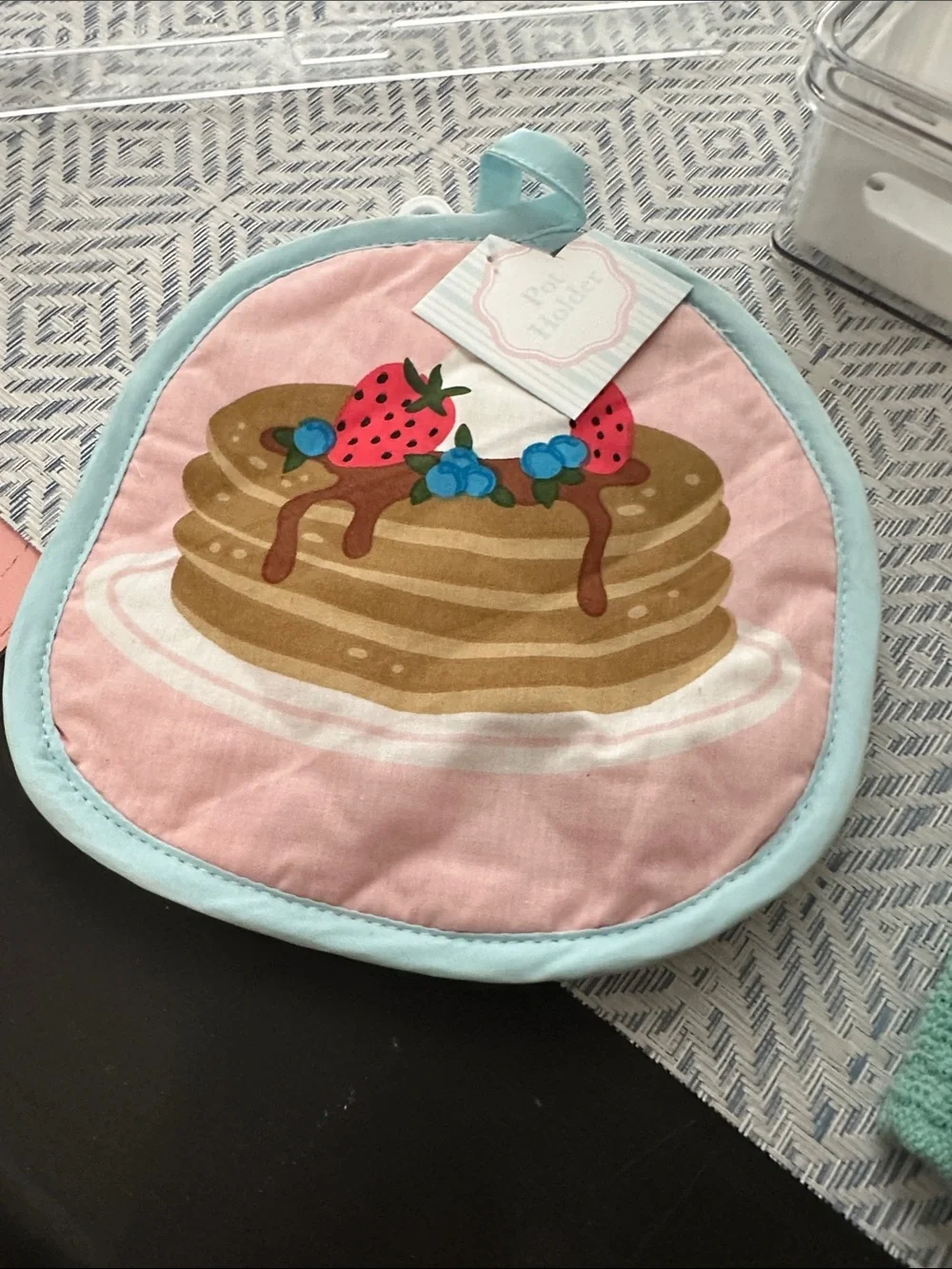 4pc bundle Home Kitchen set. NWT
